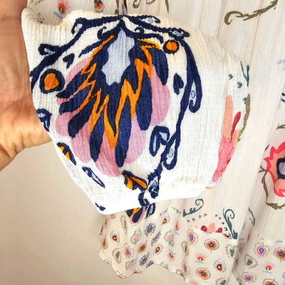 DESIGUAL | D Minor Off-Shoulder Floral Blouse - Picture 4 of 7